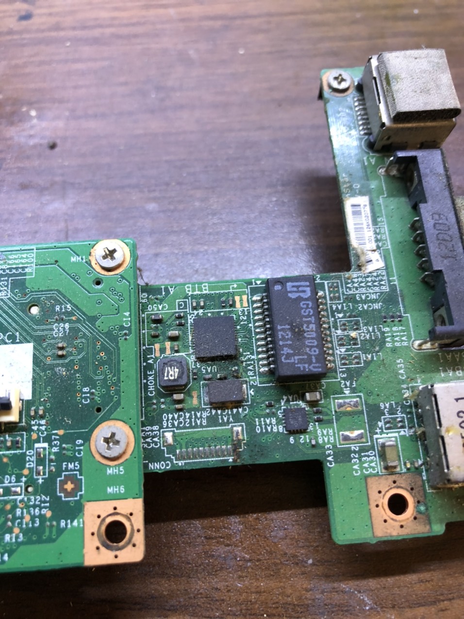 đơn vị vệ sinh laptop quận 1