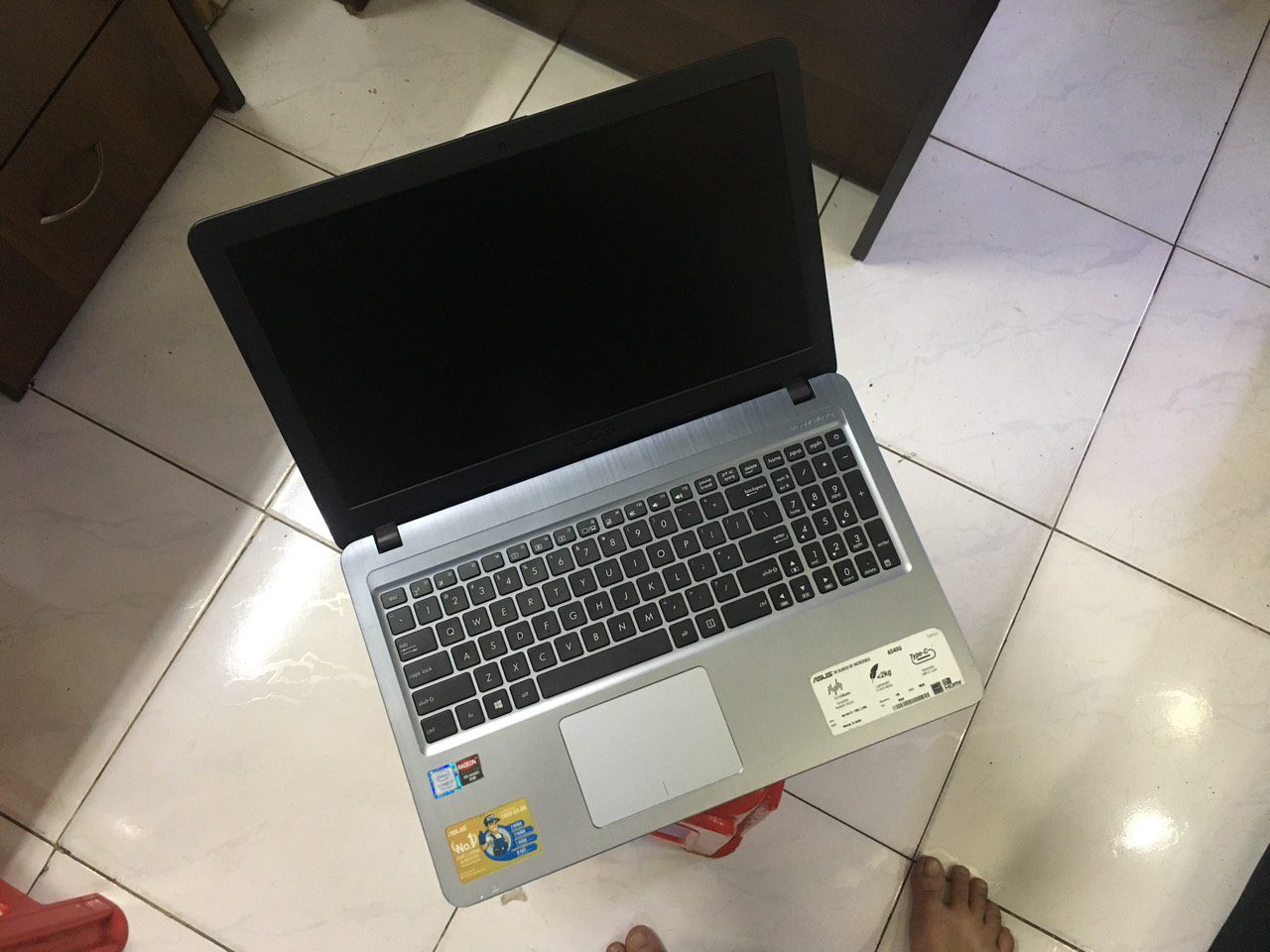 laptop cũ ở huyện hóc môn